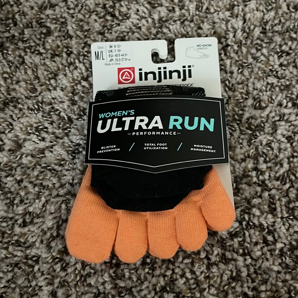Injinji women’s toe socks running size 9-12 brand new no show length